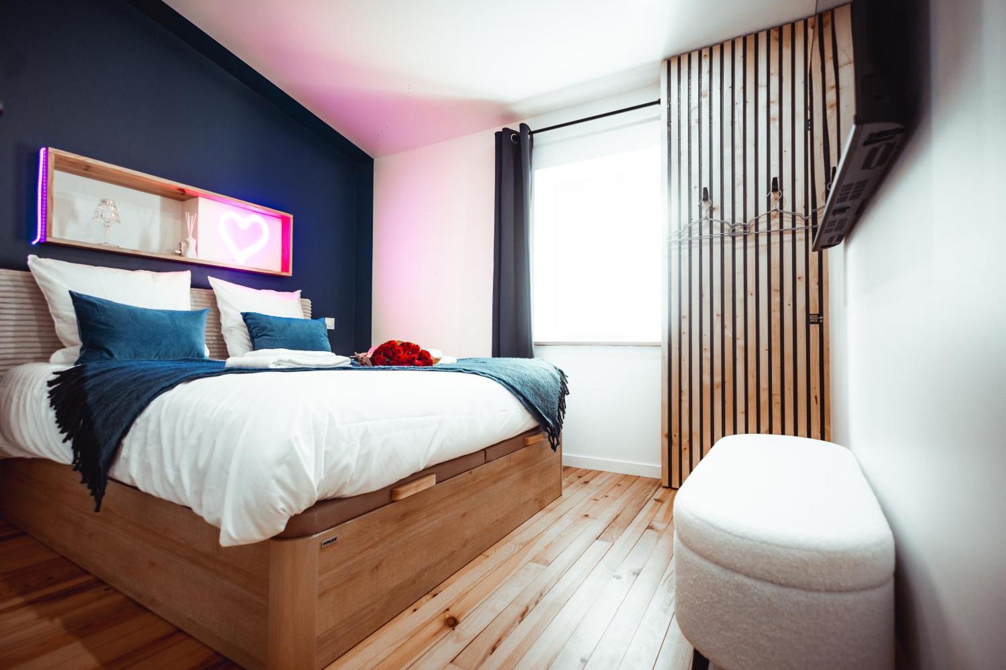 French Klss - Love Room By Prim0 C0Nciergerie Clermont-Ferrand Buitenkant foto